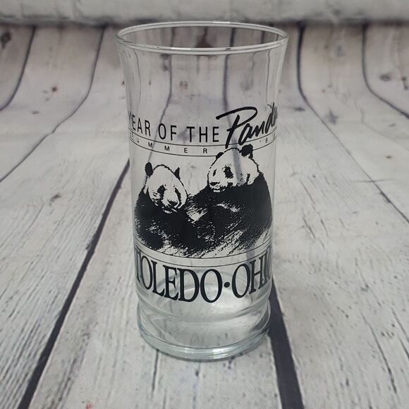 Vintage  80s Toledo Zoo Pandas Drinking Glass - Picture 1 of 8